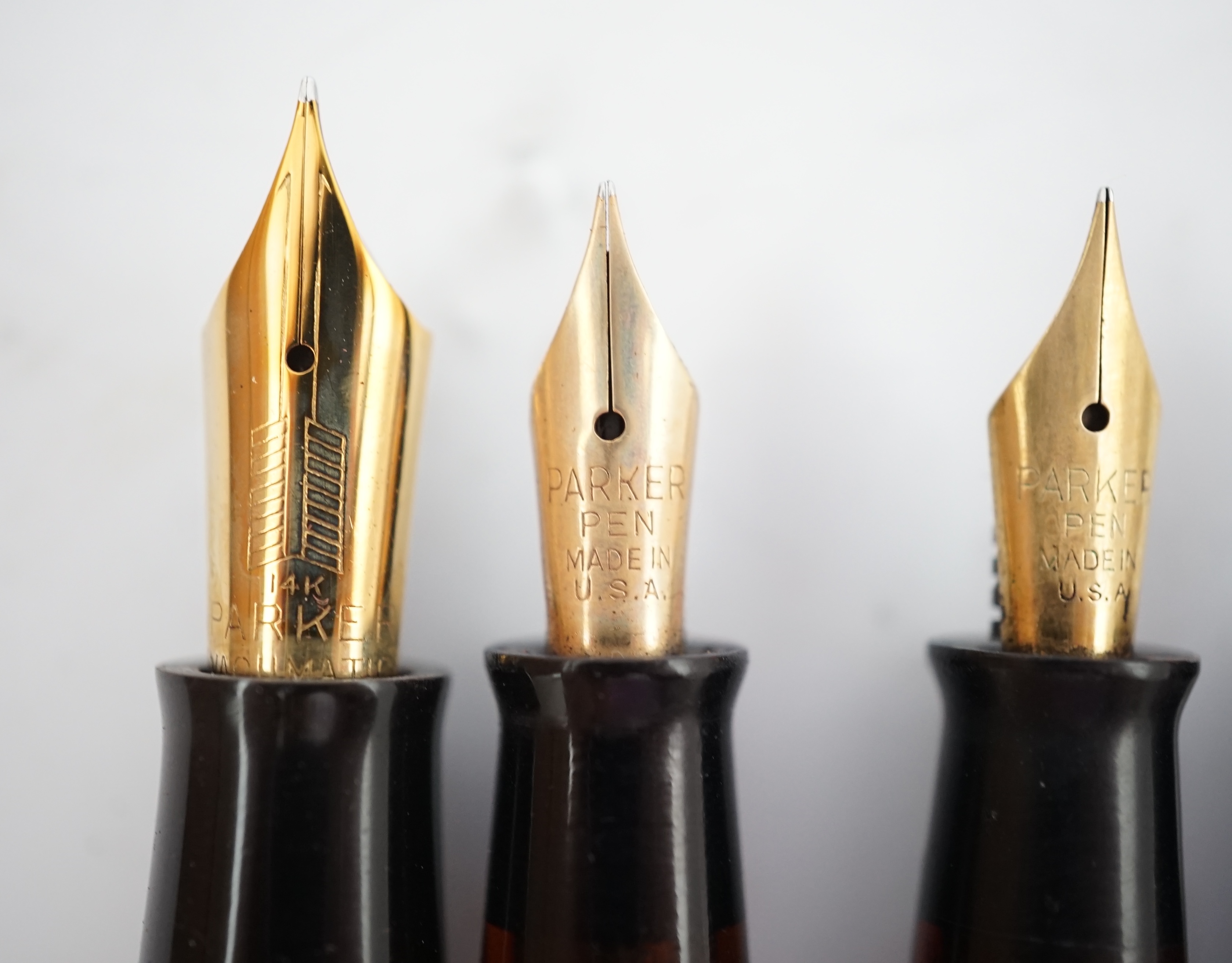 Four Parker pens to include an oversize Vacumatic